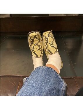 BY FAR Britney Loafers Snakeskin Print